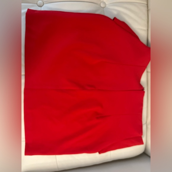 Zara red skirt with side knot - Picture 3 of 4